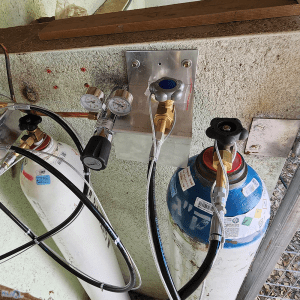 פאנל לגז N2O במרפאה עם ווסת HPI 120